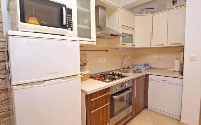 Apartments Blue 611