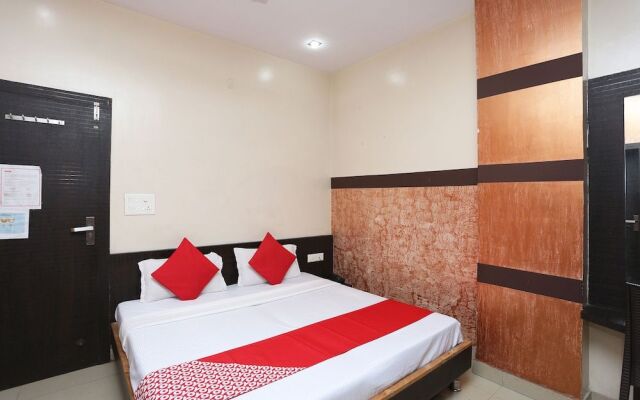 OYO 8869 Hotel-a-firoza