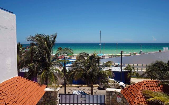Progreso Beach Hotel