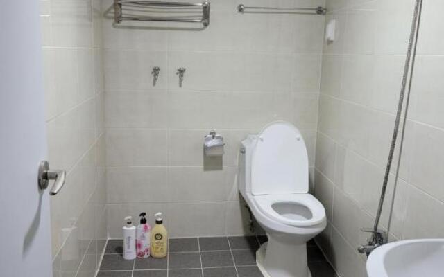 Able Guesthouse Hongdae