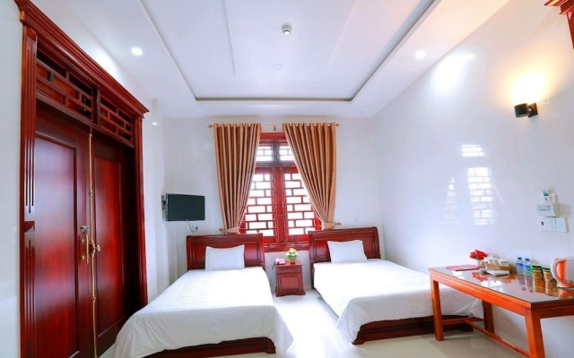 Hai Thuy Hotel – Guest Rooms – Dong Hoi