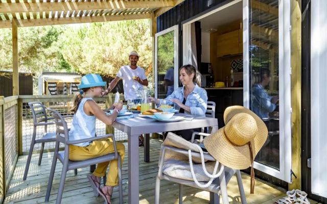 Domaine Résidentiel de Plein-Air Les Tamarins