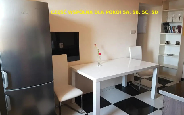 MEGA Hostel i Apartamenty 2