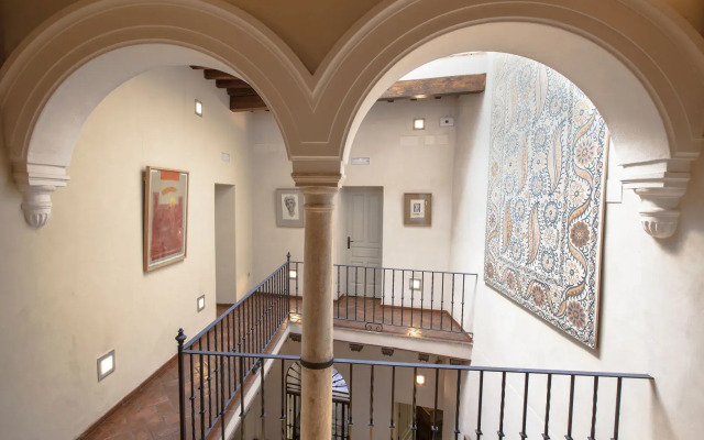 Hotel Boutique Corral del Rey by ALUZ Collection