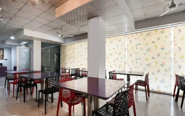 OYO 986 Hotel Akhand Homes