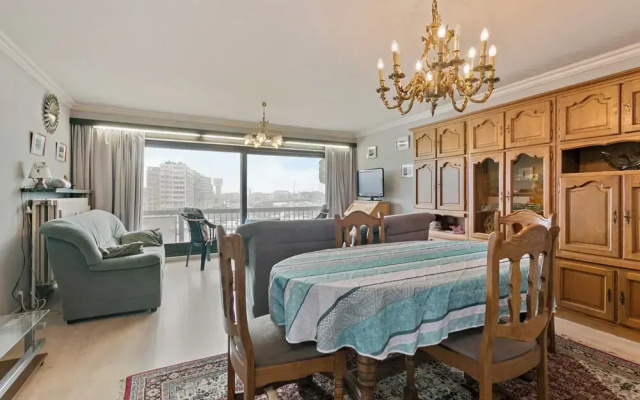 Flat in Blankenberge With Harbour Views