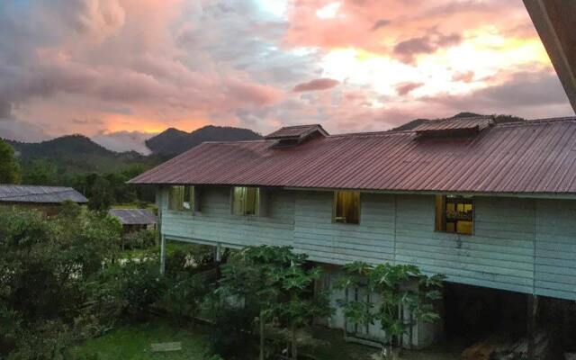 Sina Rang Lemulun Homestay and Handicraft