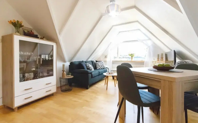 Apartment F11