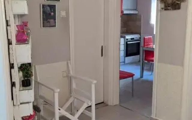 Nikol & Stella's House