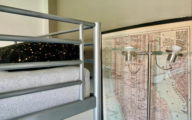 Sleeps 4 close to Iaso Oaka Mitera