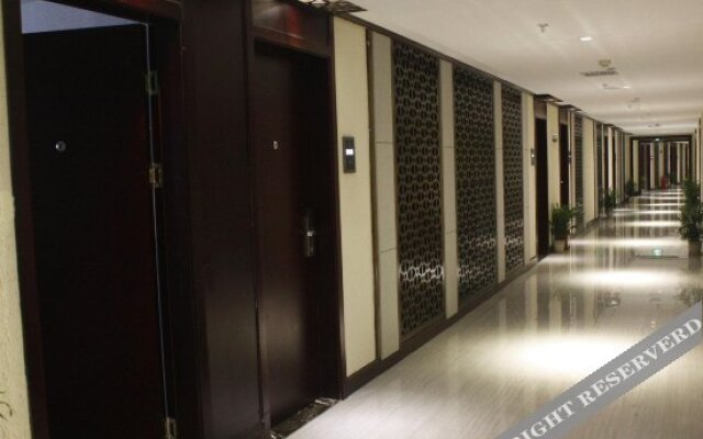 Yueju Hotel (Wuhan Xudong Friendship Avenue, Pin MAO Shop)