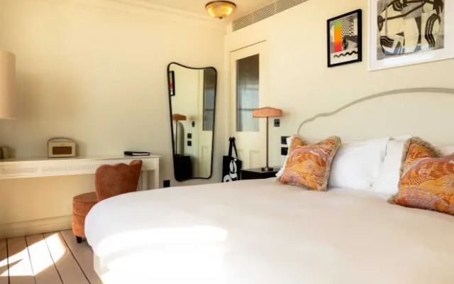 No.124 by GuestHouse, Brighton