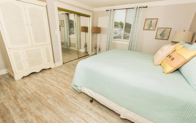 Dolphin Point by Holiday Isle