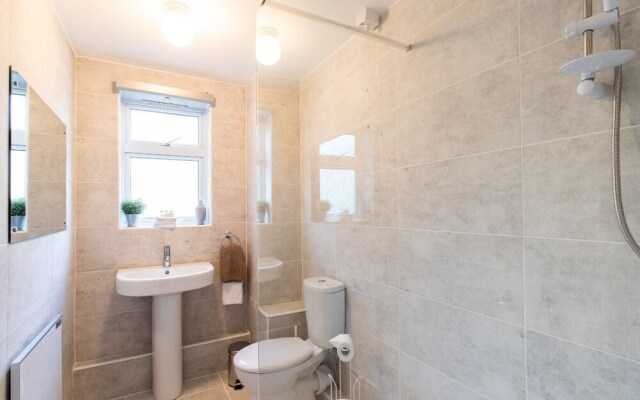 2-bedroom apartment, Woodgrange Court, Hoddesdon