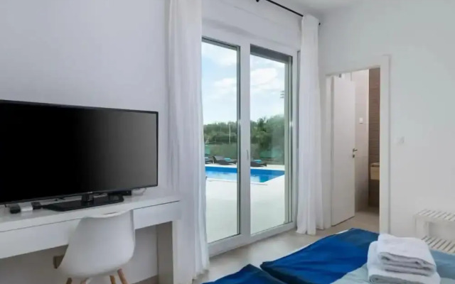 Sandi Comfortable Holiday Residence