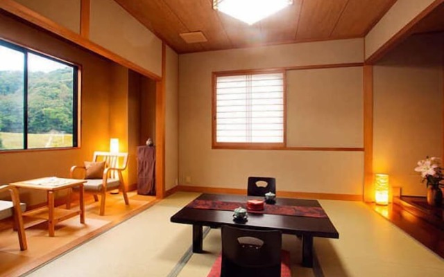 Japanese-style hotel Yuuhigaura