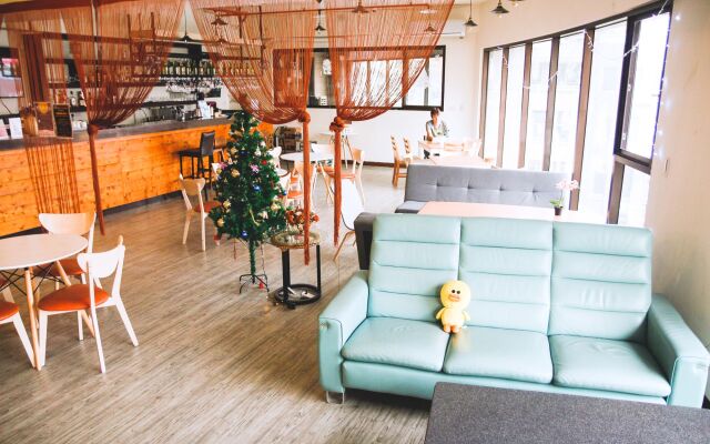 StarBox Hostel