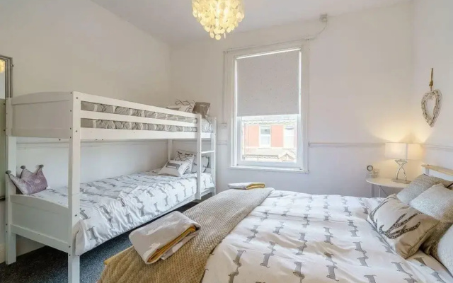 Kingslanding Spa & Holiday Home