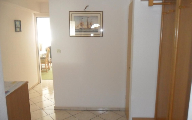 Apartment Vini- beautiful garden and terrase A4 Podstrana, Riviera Split