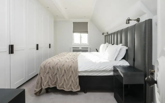 The Park Lane Penthouse