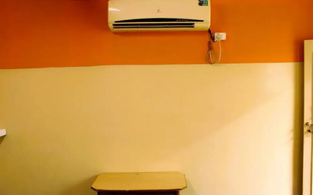 I-ROOMZ Surya Deluxe Lodge