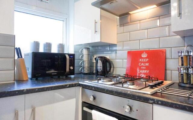 Fantastic 3 Bedroom House - Barrow in Furness
