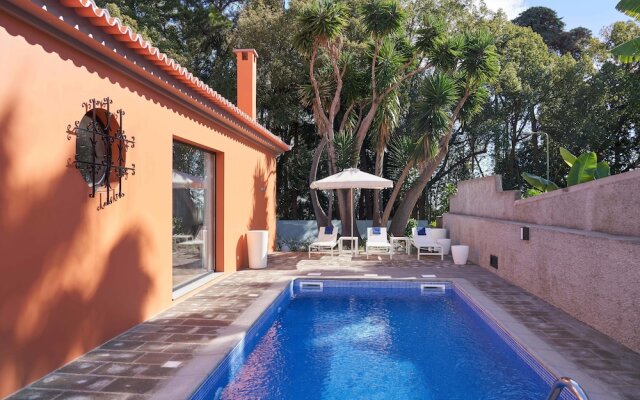 Funchal Charming Villa for 2 at 4 Pers.