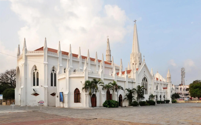 OYO Flagship 15018 Golden Manor Chennai Central