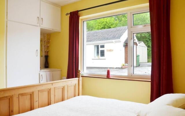 6 Ensuite Bedrooms-sleeps 12-garden-sea & Mtn View