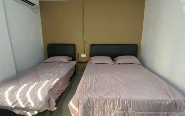 OYO 90857 Hotel Kong Jing