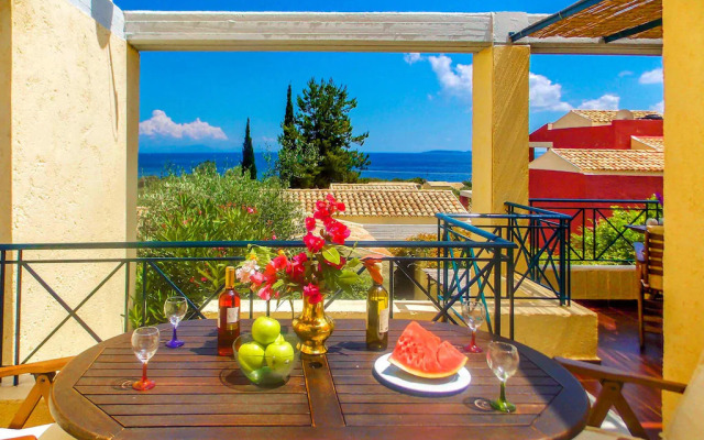 Apartment in Barbati with sea views