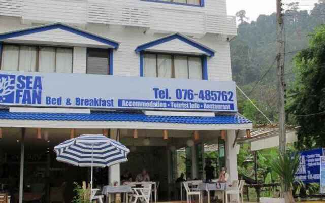 Khaolak Seafan Bed & Breakfast