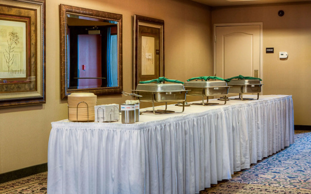 Hampton Inn & Suites Mountain Home