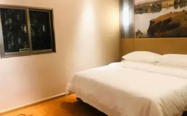 Vienna Hotel(Wenzhou Chashan University City Branch)