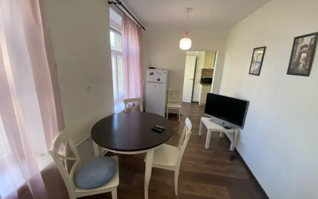 СТН на Миллионной 11