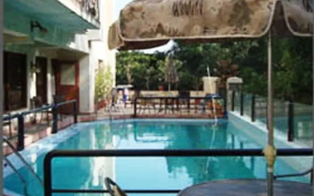 Hotel Brookside