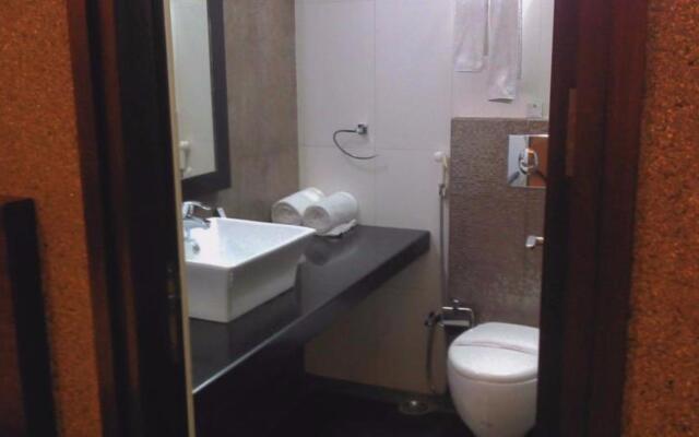 Stately Suites Golf Course Road