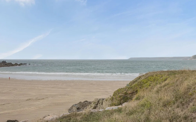 Apartment 18, Burgh Island Causeway