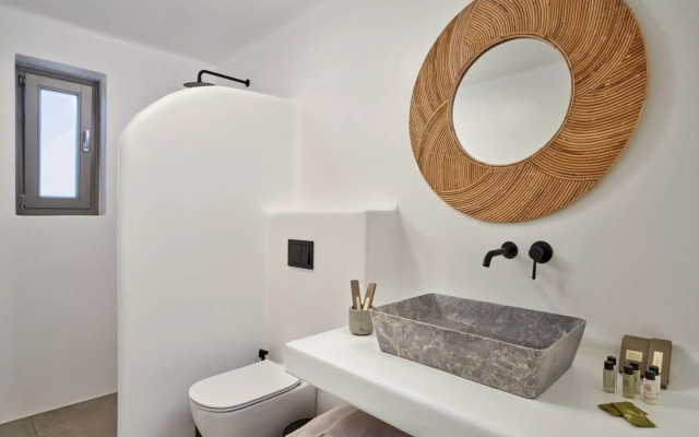 IONIC Suites