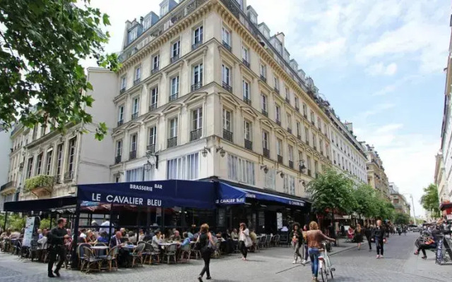 Short Stay Apartment Pompidou