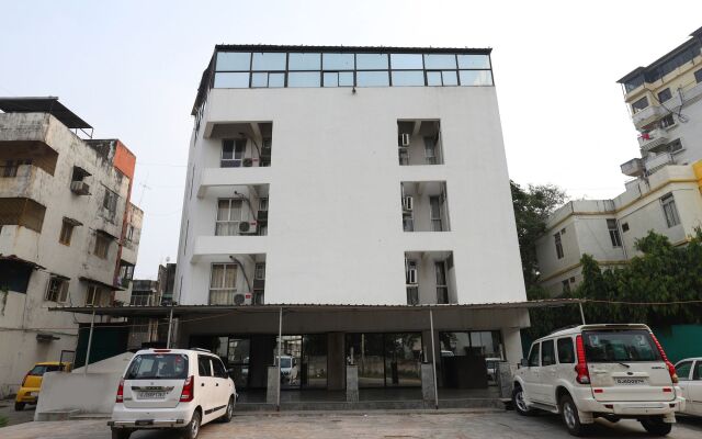 OYO 9512 Hotel Tulsi