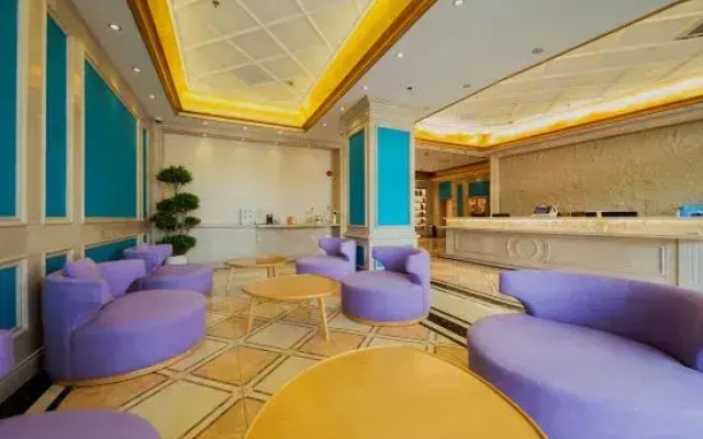 Holiday Inn Nancheng (Shanghai Xiupu Road Kangqiao Subway Station)