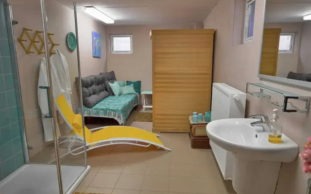 Holiday Home in Ovifat With Sauna