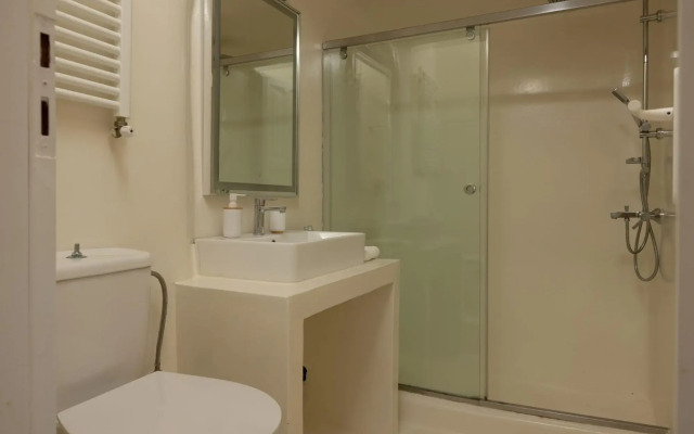 Luxury House with Private Pool 1A