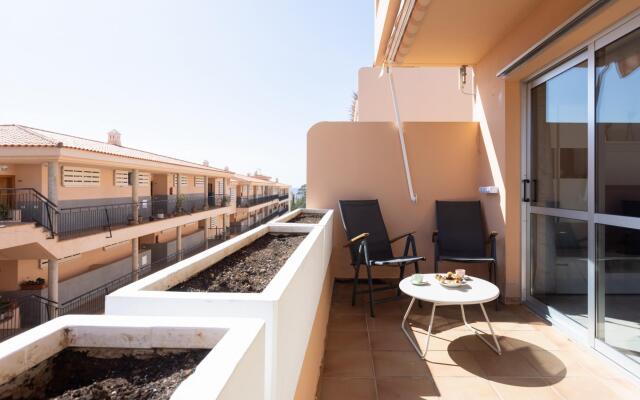 Home2Book Los Cristianos, Pool & Beach