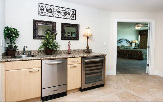 Gulfside Condo - Unit Crc1009
