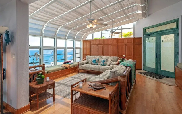 Puu Poa 405 Condo
