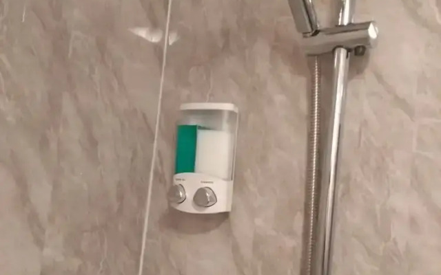 Perfect City Center Location, Parking, 4 Beds