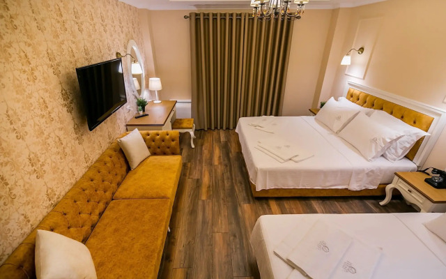 Legacy Hotel