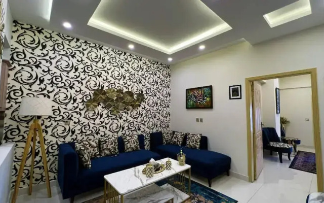 the Realtors inn Luxurious 1bed Apartment dha 2